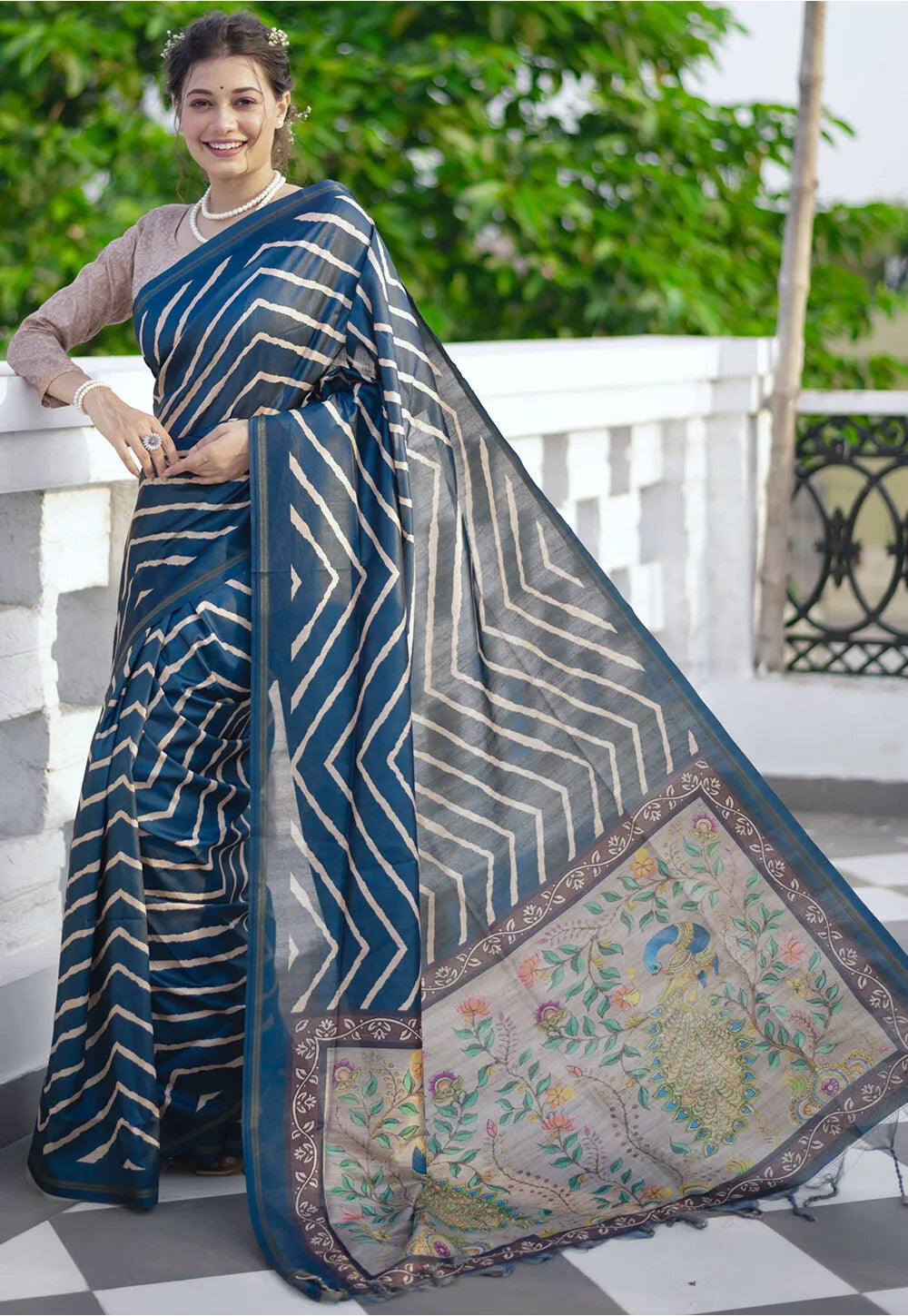 Leheriya Saree