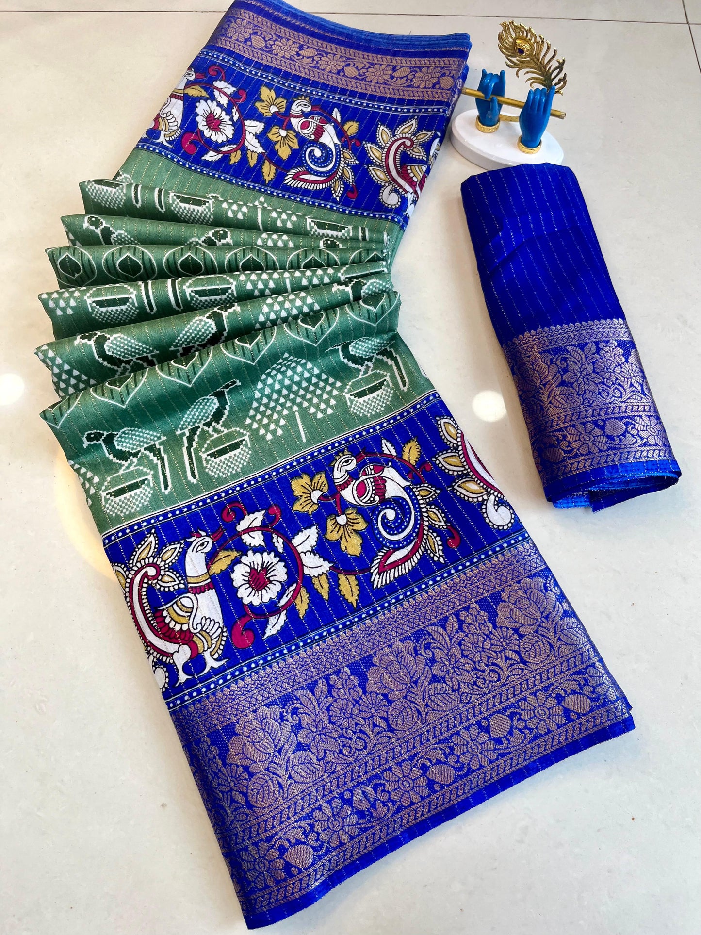 Pure Dola Silk Reco Zari Saree